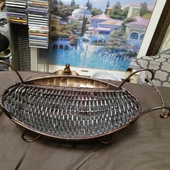 🎋💐WICKER&IRON DECOR CENTER PIECE🎍 - Picture 1 of 11